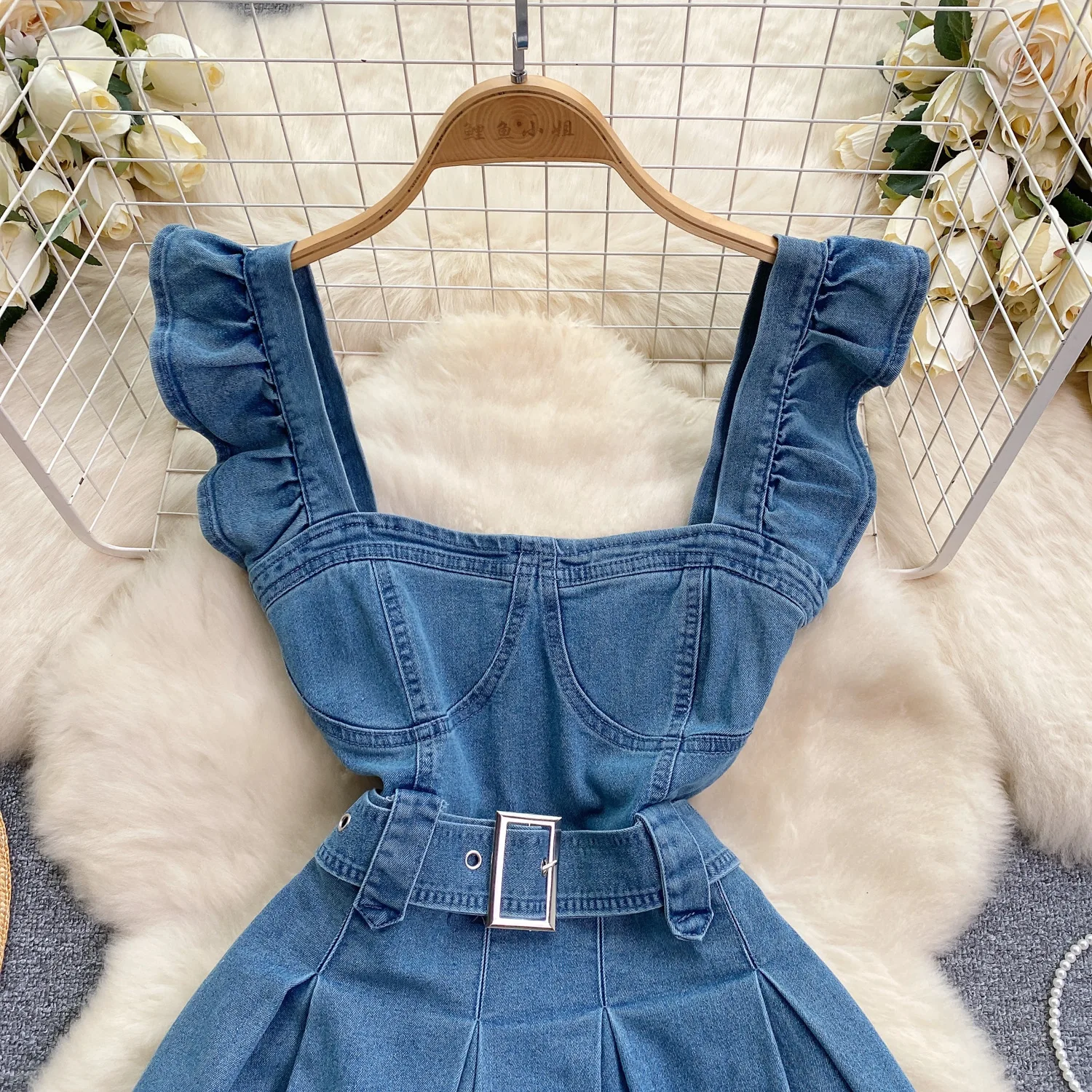 Korean Version of The College  – Maxi Dress Halter Bewertung und Preis