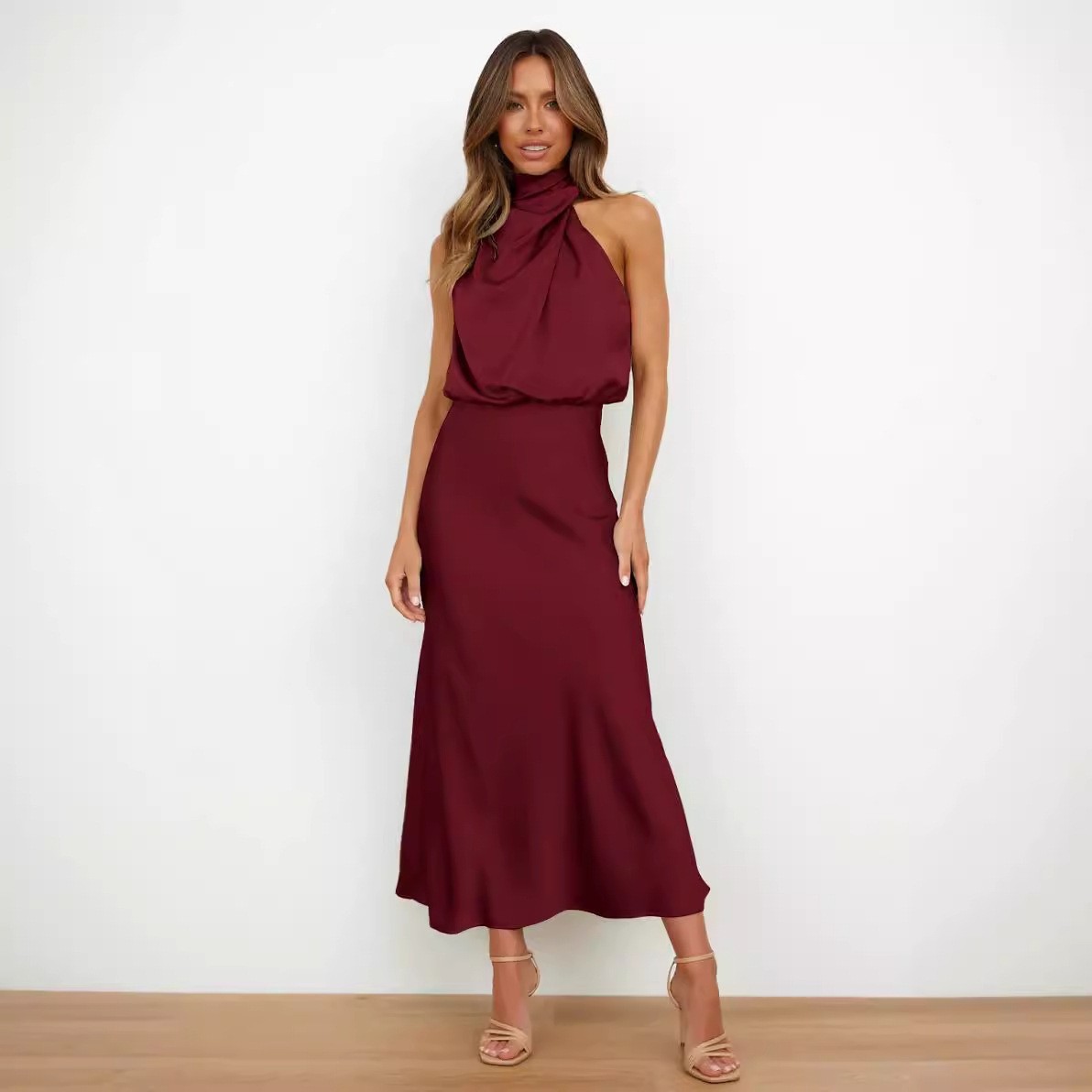 Satin Dress Sleeveless Halter  – Maxi Dress Halter Bewertung und Preis